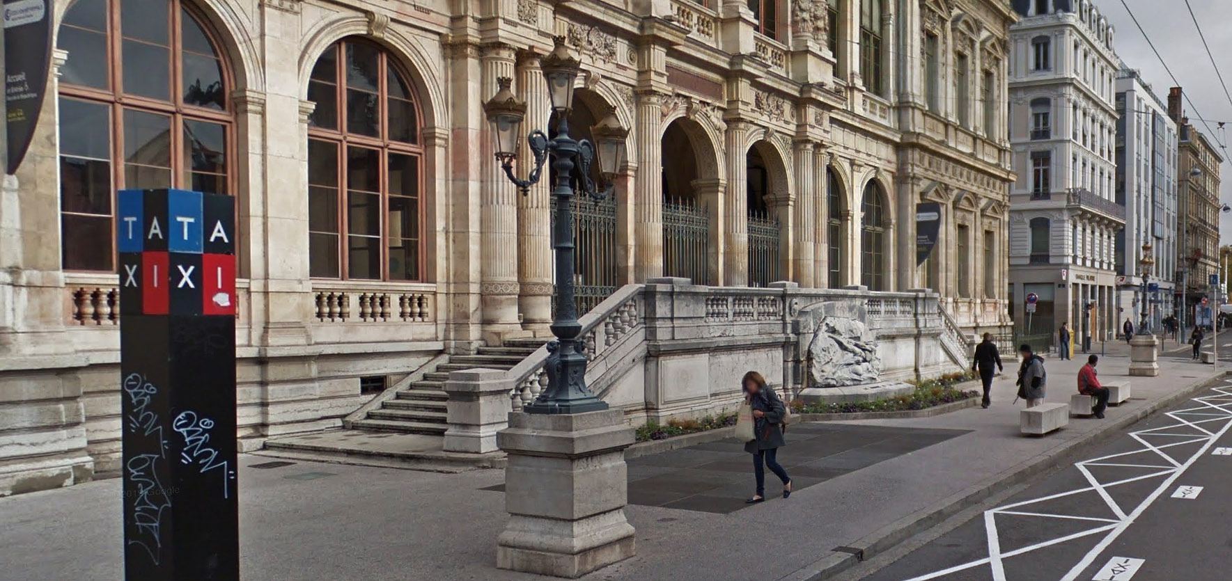 Place des Cordeliers Lyon Skate Spot