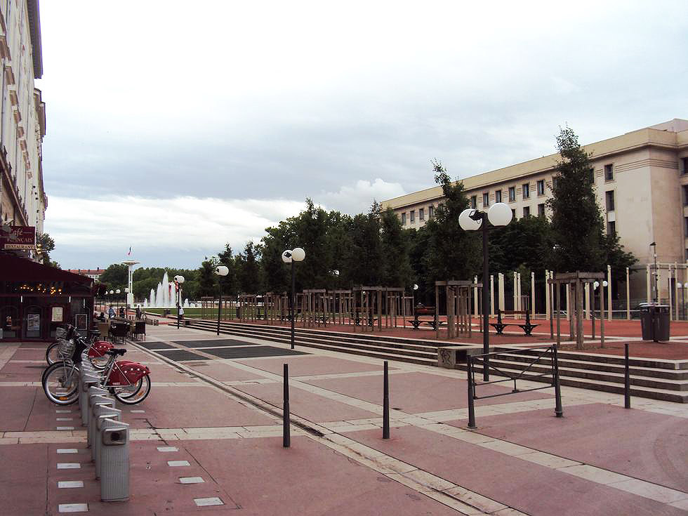 Le Clocher Lyon Skate Spot