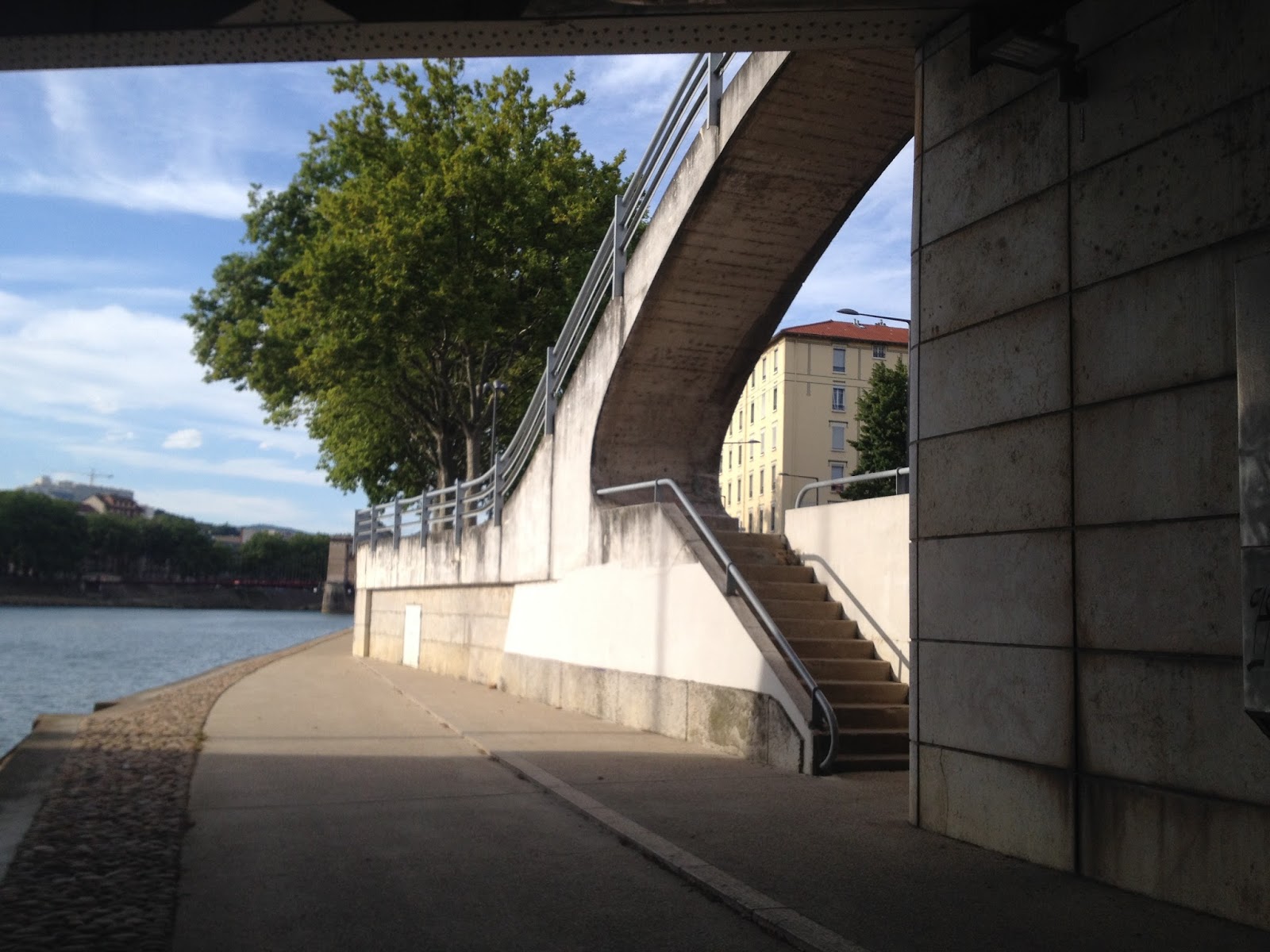 Pont Clemenceau Lyon Skate Spot