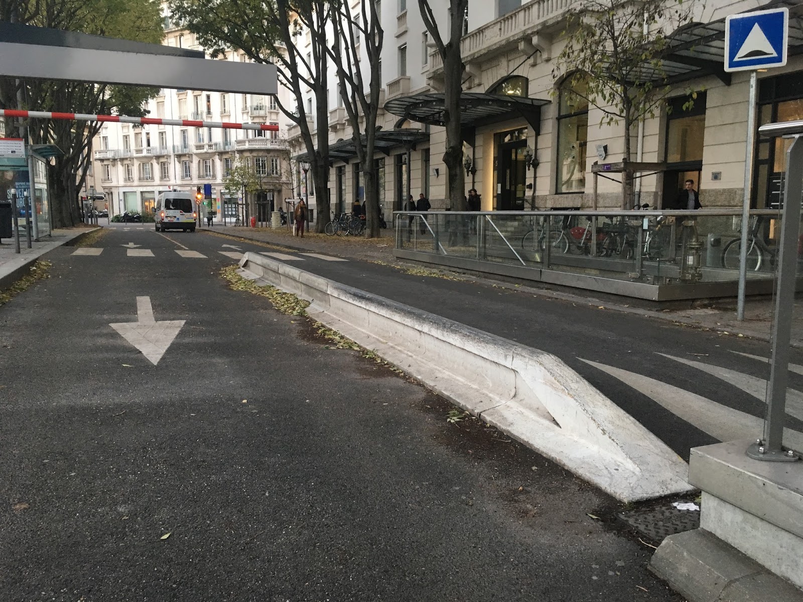 Metro Brotteaux Lyon Skate Spot