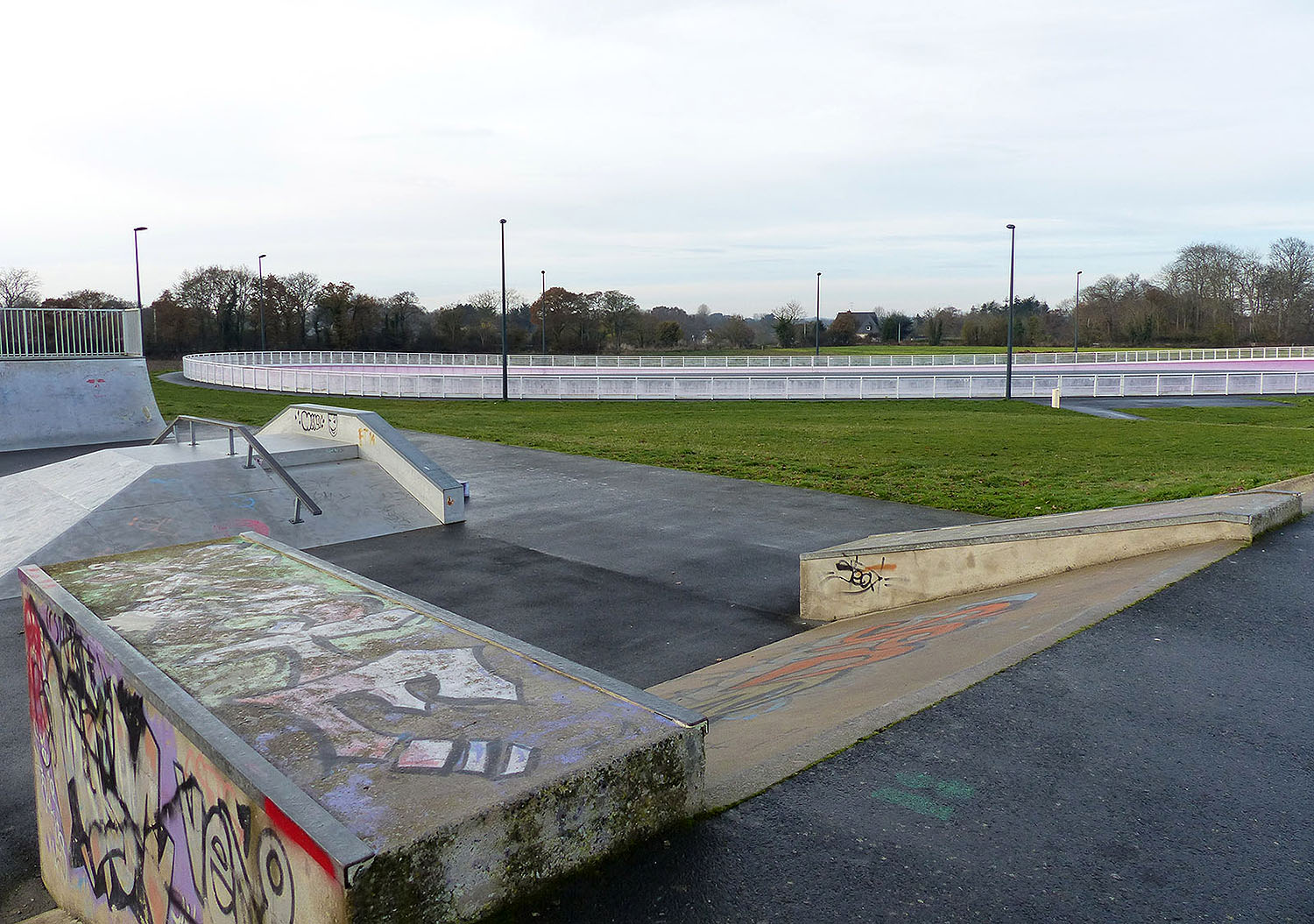 Le Stade Binic Étables sur Mer Skate Spot