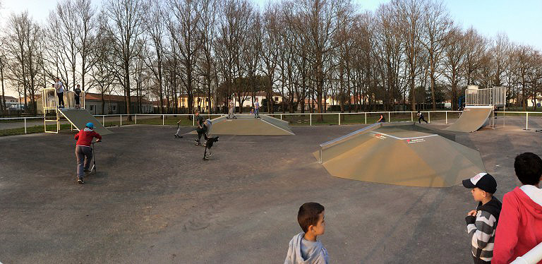 Complexe Dindon Saint Sébastien sur Loire Skate Spot