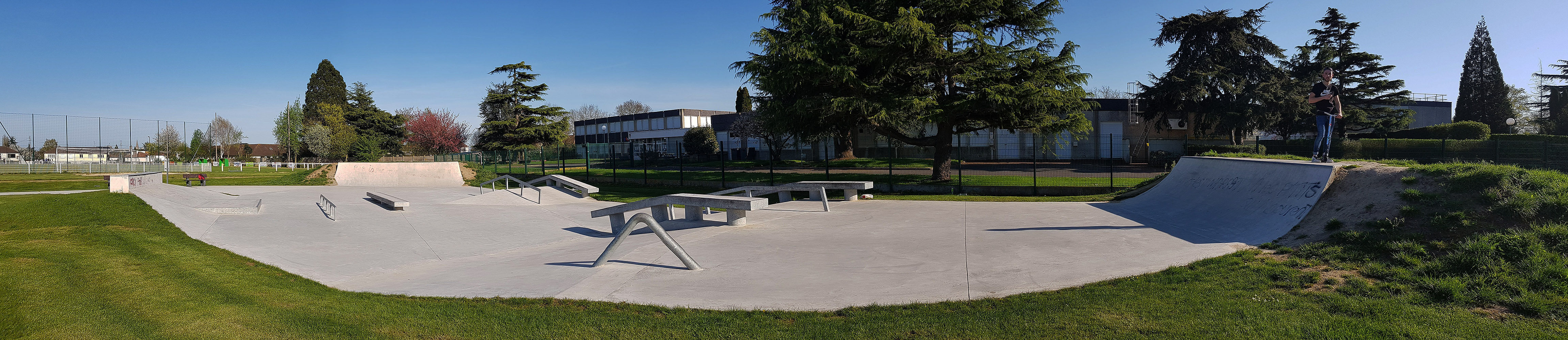 Complexe Sportif Troarn Skate Spot
