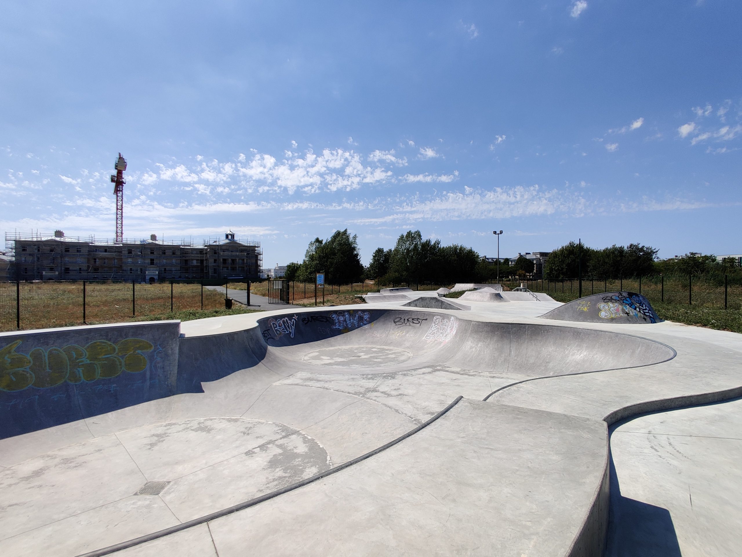 Flow Park Serris Skate Spot