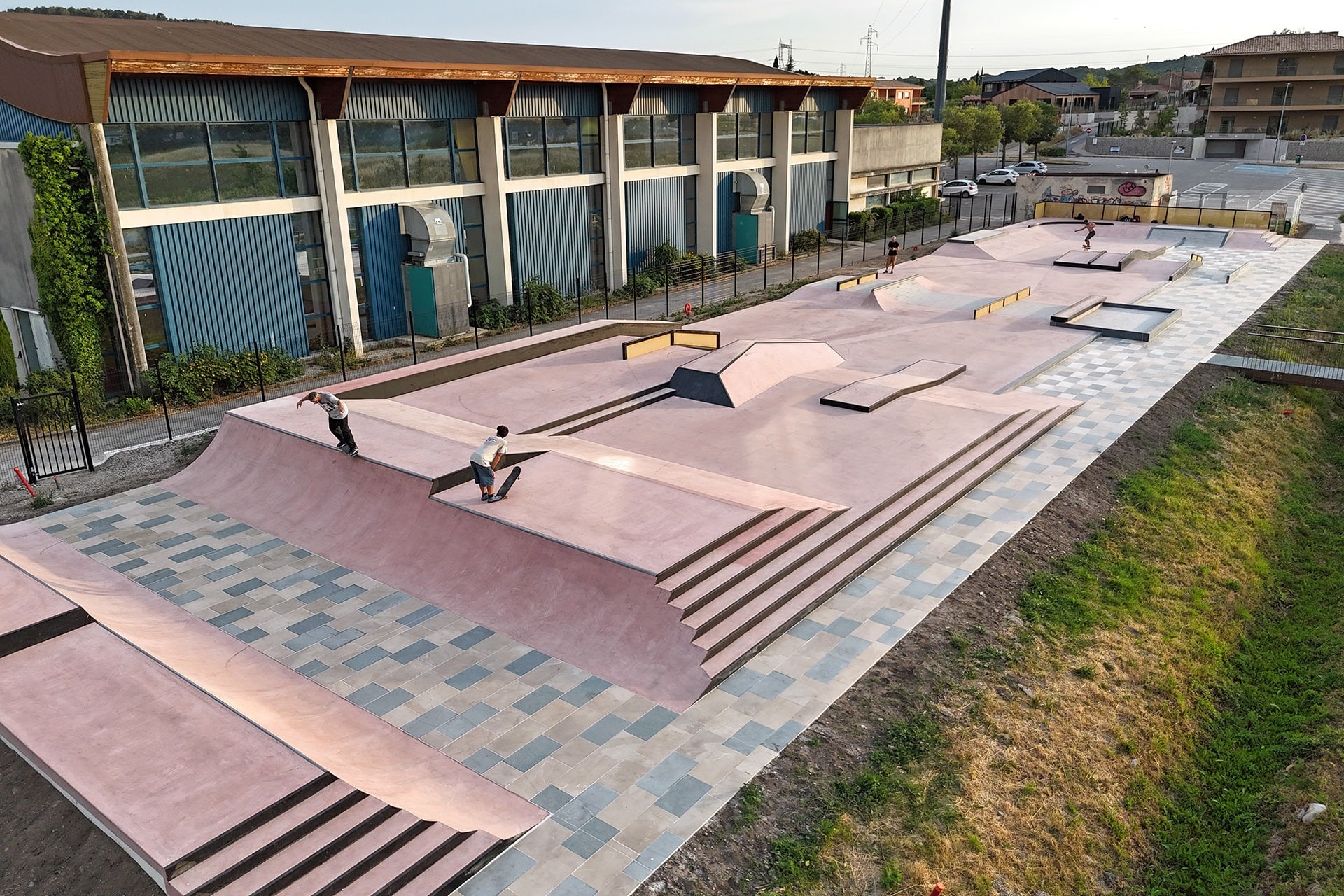 Plaine de Montaury Bouc-Bel-Air Skate Spot