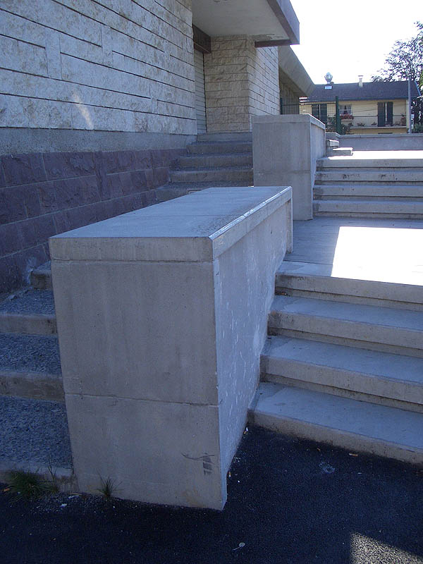 Palais de Justice Bayonne Skate Spot