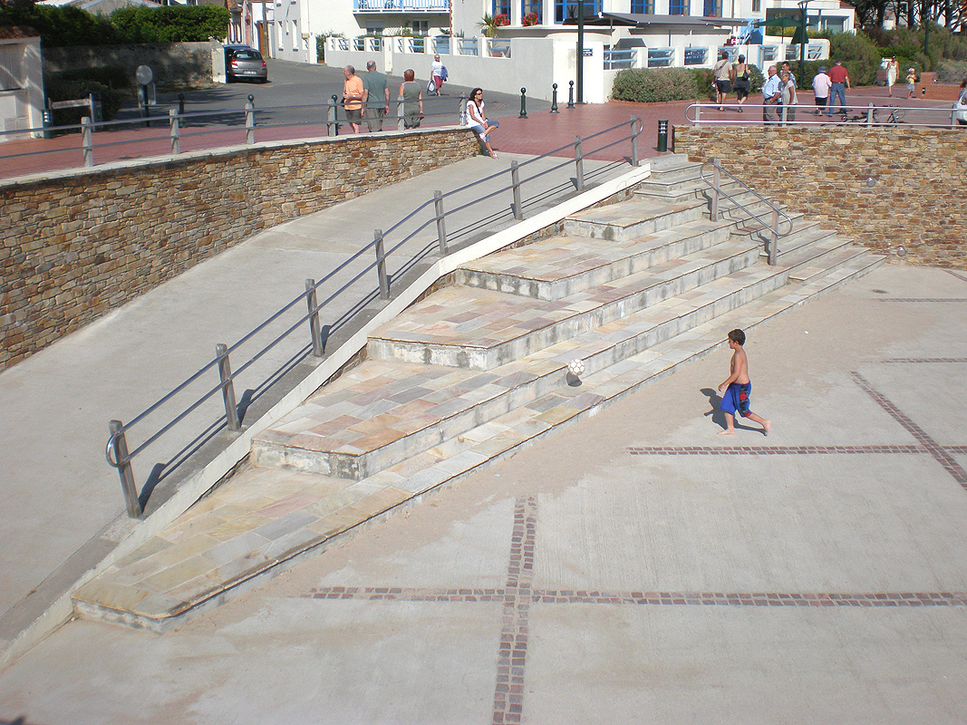 Plan D' eau La Bernerie en Retz Skate Spot
