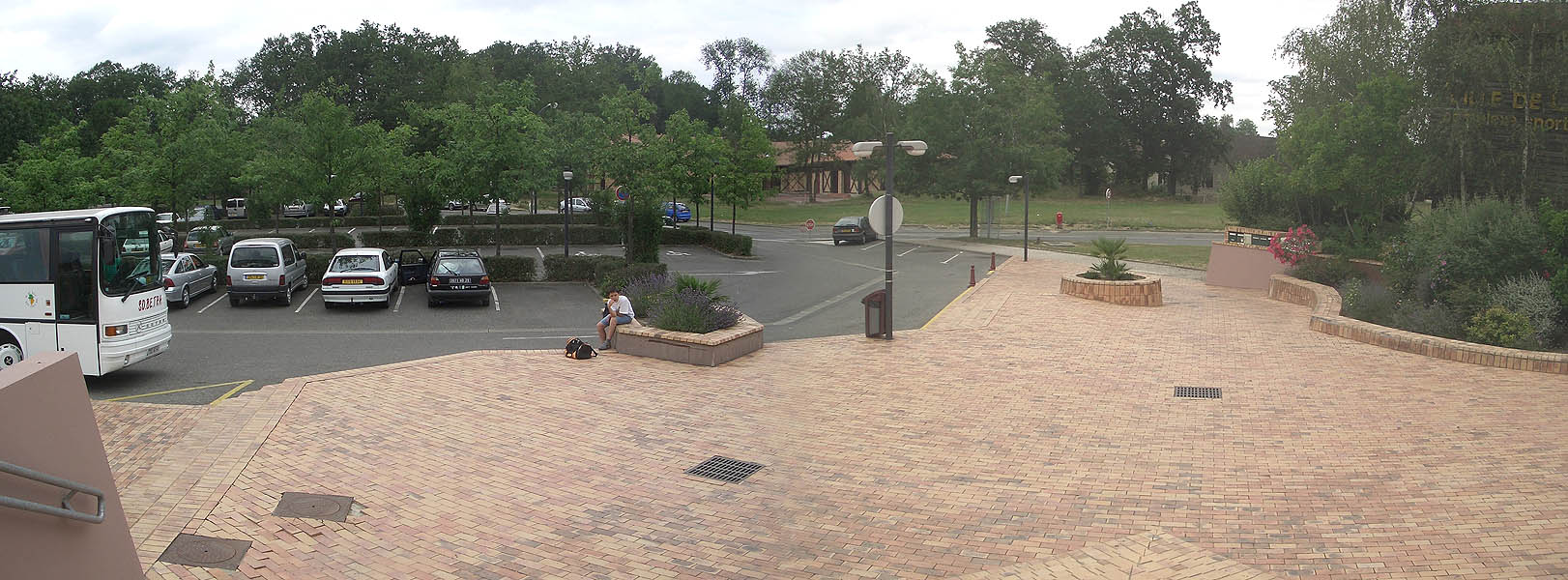 Aqualons Lons Skate Spot