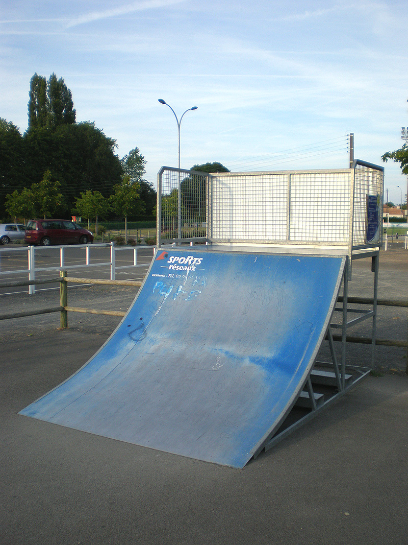 Le Falleron Machecoul Skate Spot
