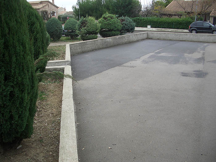 Coste Rouge Magalas Skate Spot