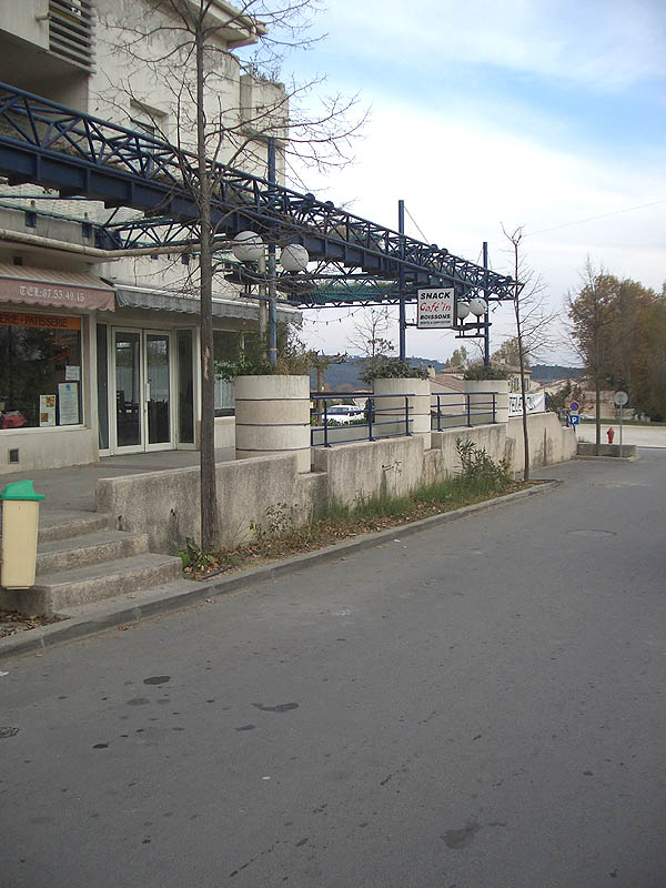 Esplanade Montarnaud Skate Spot