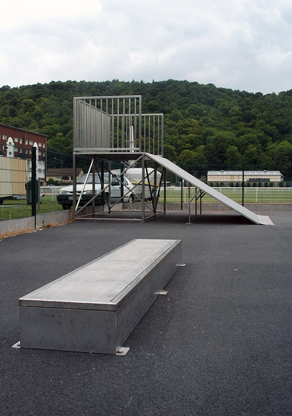 Sauvage Notre Dame de Bondeville Skate Spot