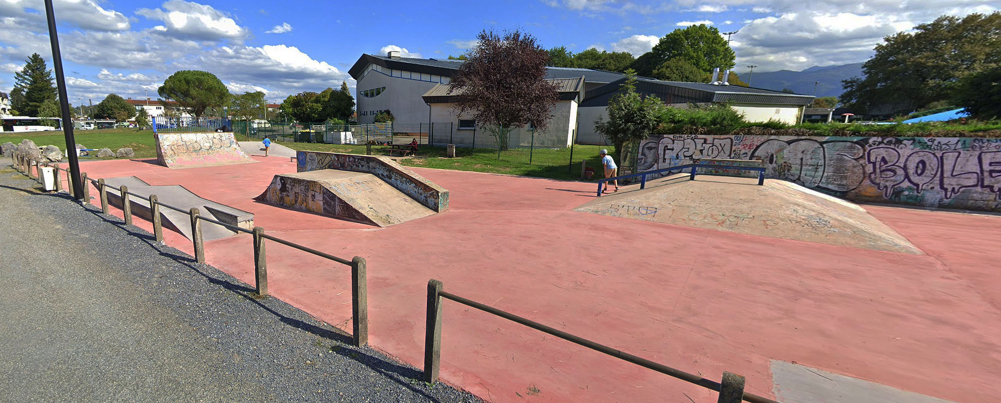 Collège Tristan Oloron Sainte Marie Skate Spot