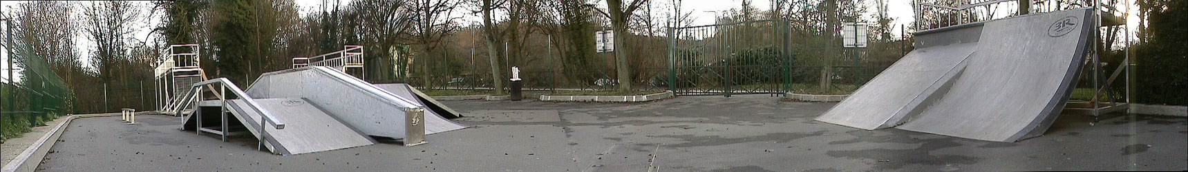 Pavillon d' Elvire Viroflay Skate Spot