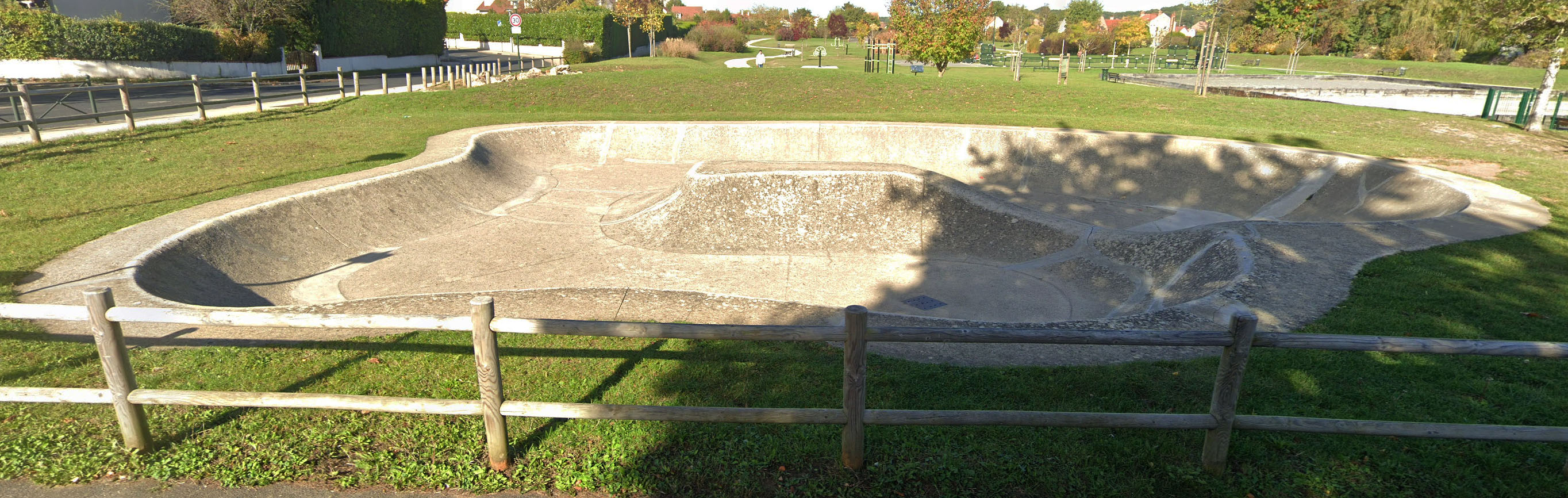 Cendrières Limours Skate Spot