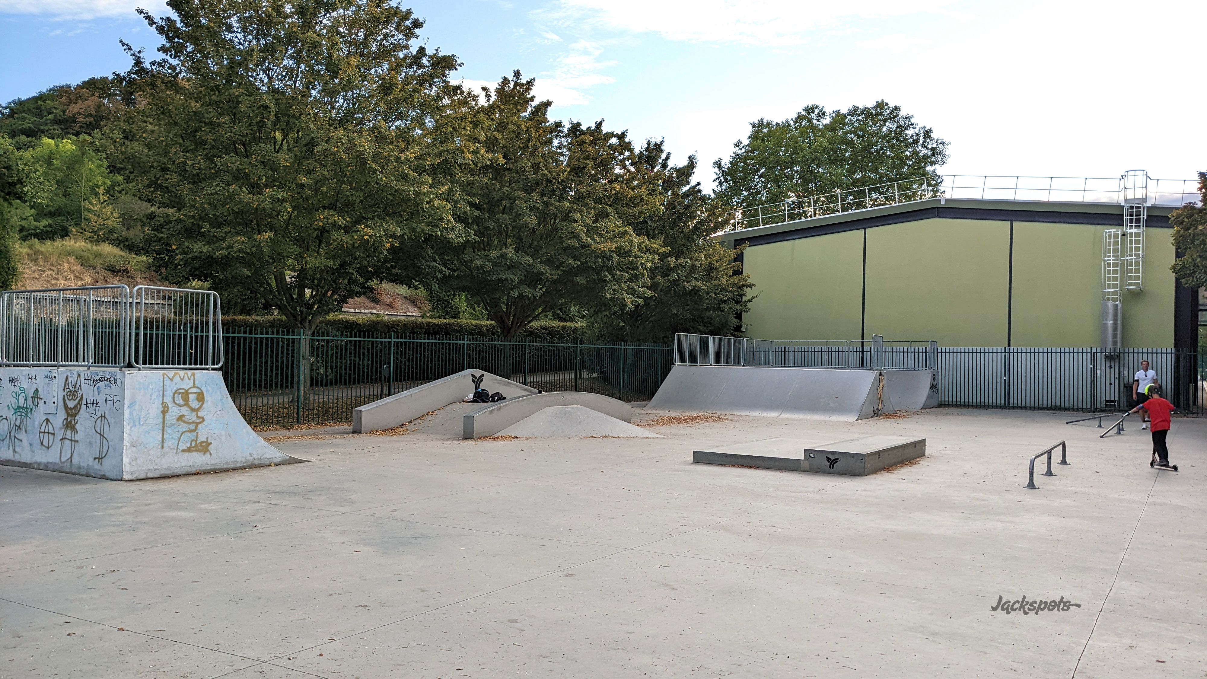 Le Mont Valérien Suresnes Skate Spot
