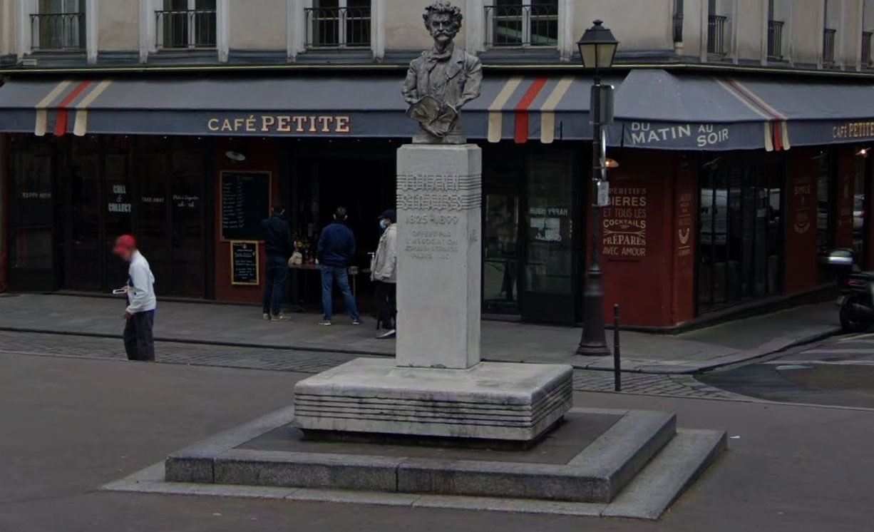 Strauss Paris Skate Spot