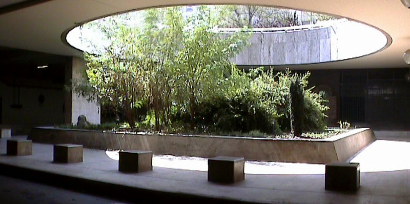 Tour Manhattan Courbevoie Skate Spot