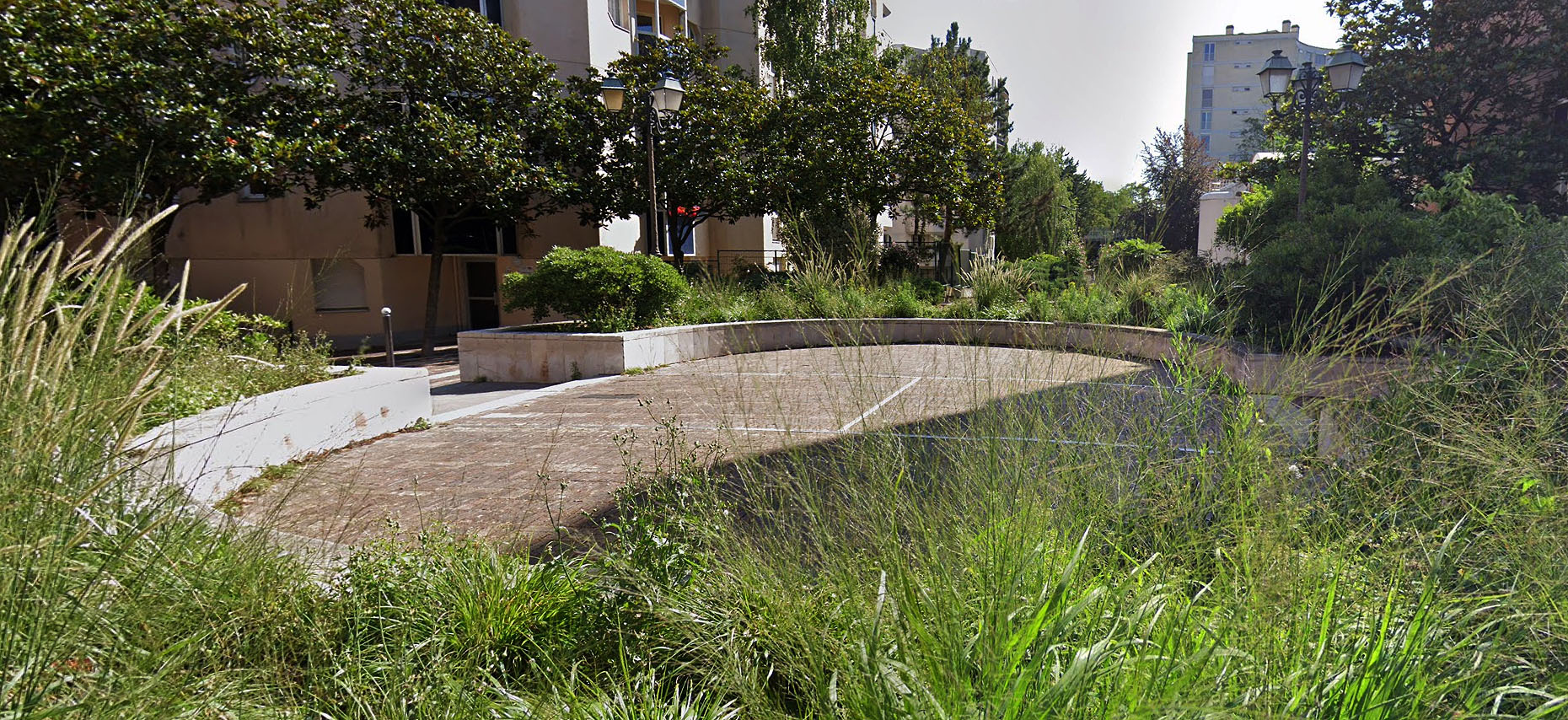 Laurencin Street Paris Skate Spot