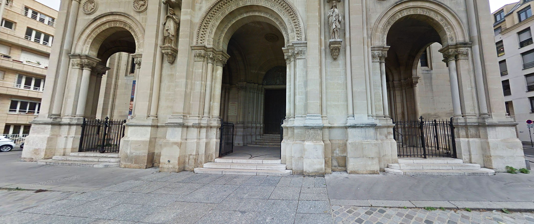 Église Saint Ambroise Paris Skate Spot