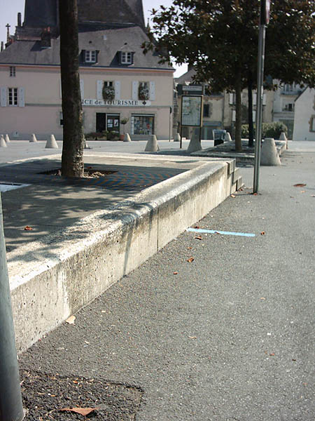 Église Quimperlé Skate Spot