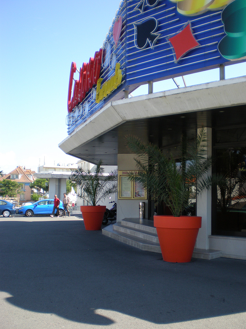 Casino Saint Brevin les Pins Skate Spot