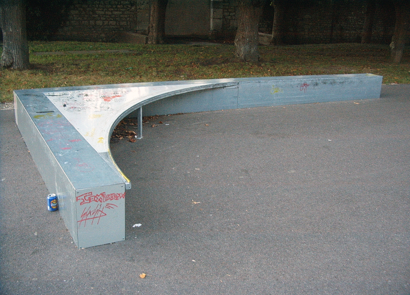 Catherine Cordier Vernon Skate Spot