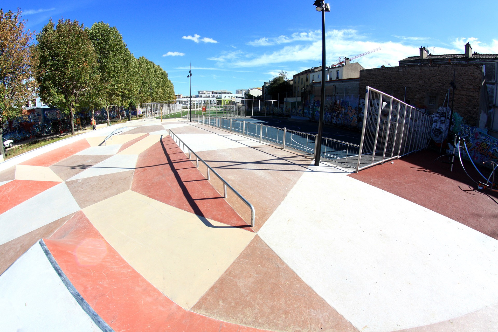 Square Diderot Saint Denis Skate Spot
