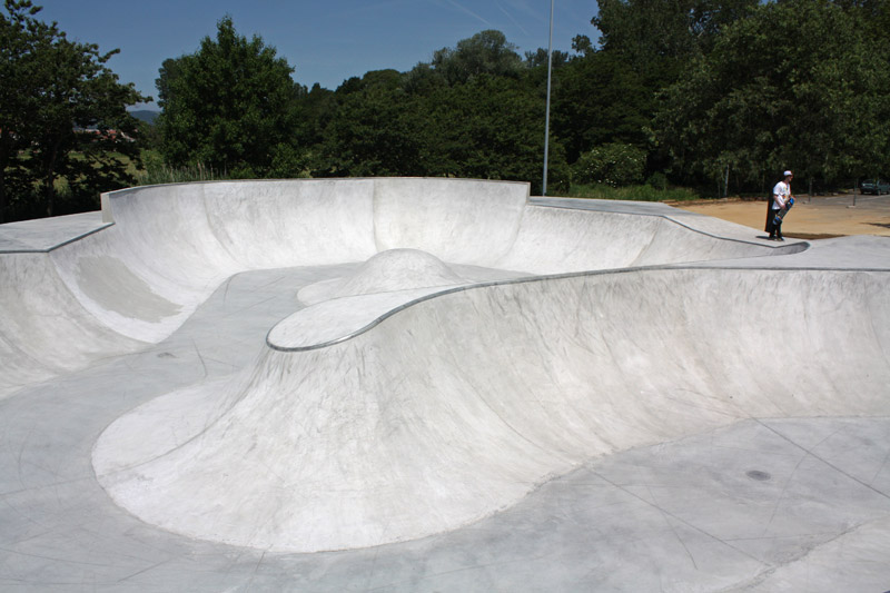 Les Trois Sources Bourg lès Valence Skate Spot