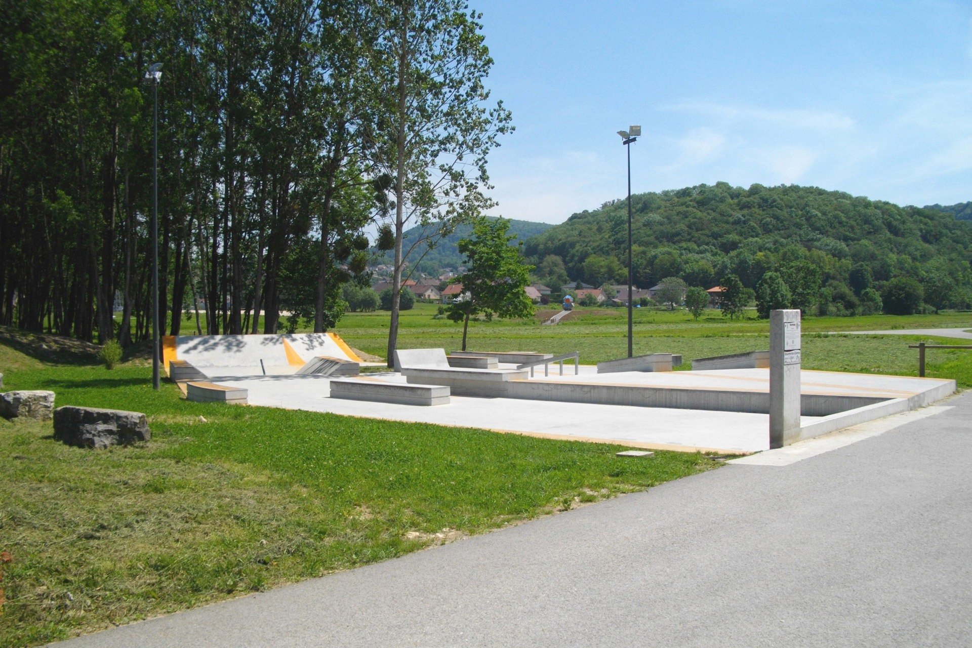 Baume Baume les Dames Skate Spot