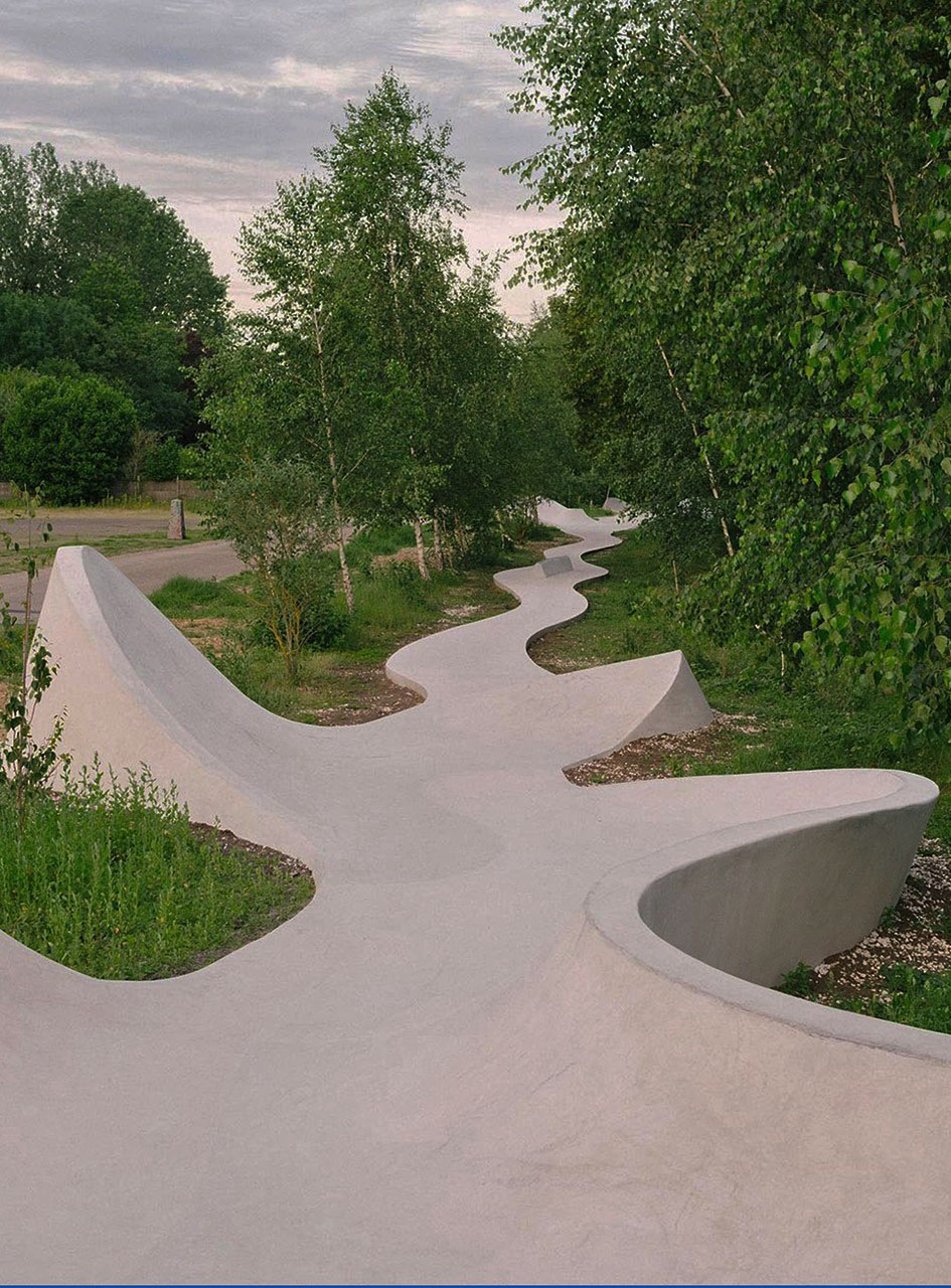 Galleria Continua Boissy le Châtel Skate Spot