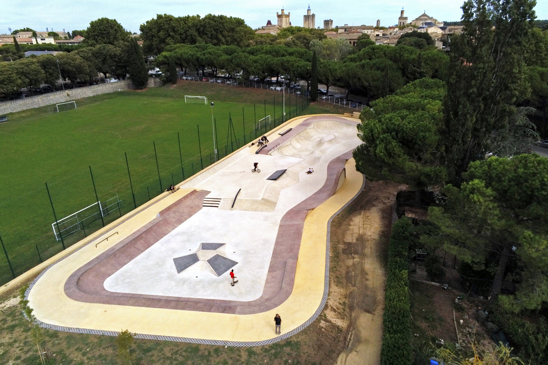 Complexe Sportif Rancel Uzès Skate Spot