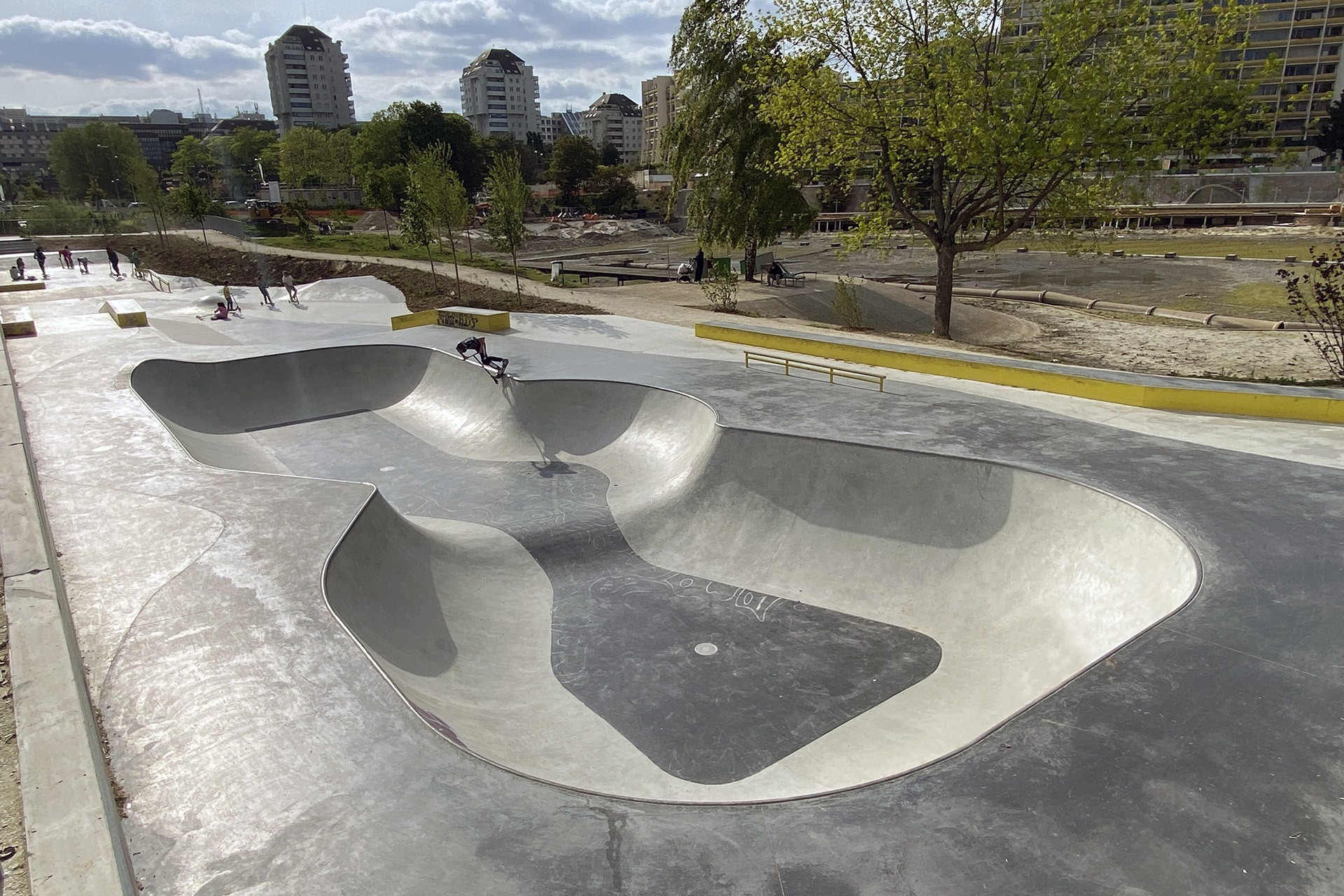 Mont d' Est Noisy le Grand Skate Spot