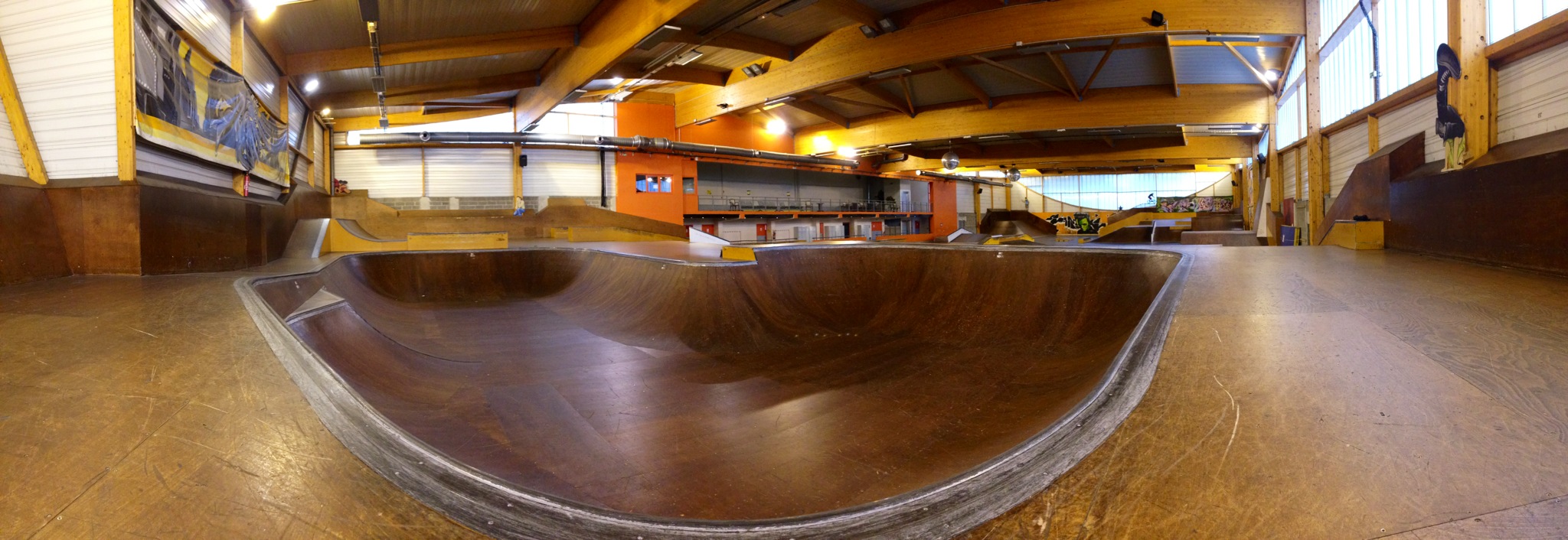 Le Spot Le Mans Skate Spot