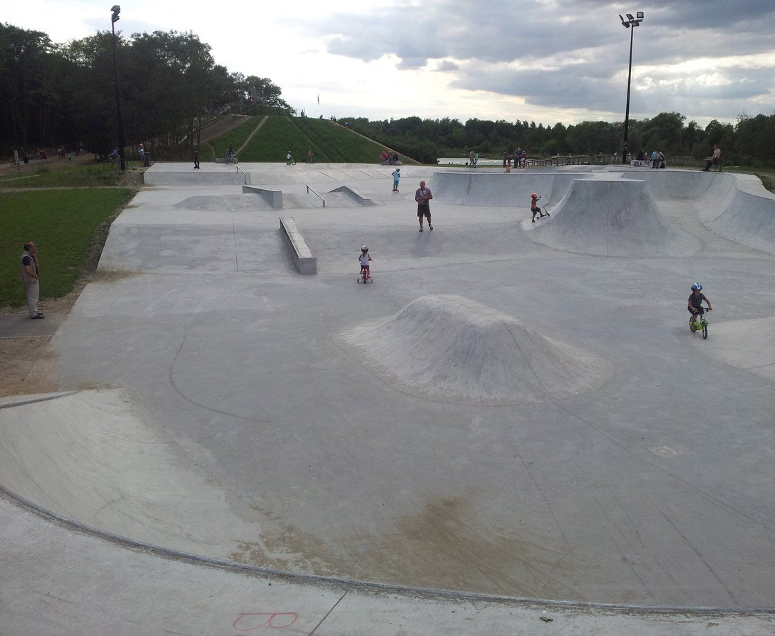 La Porte du Hainaut Raismes Skate Spot