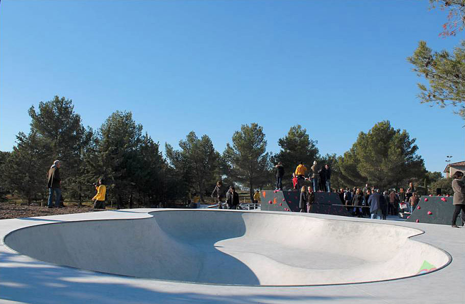 Le Plateau Ventabren Skate Spot