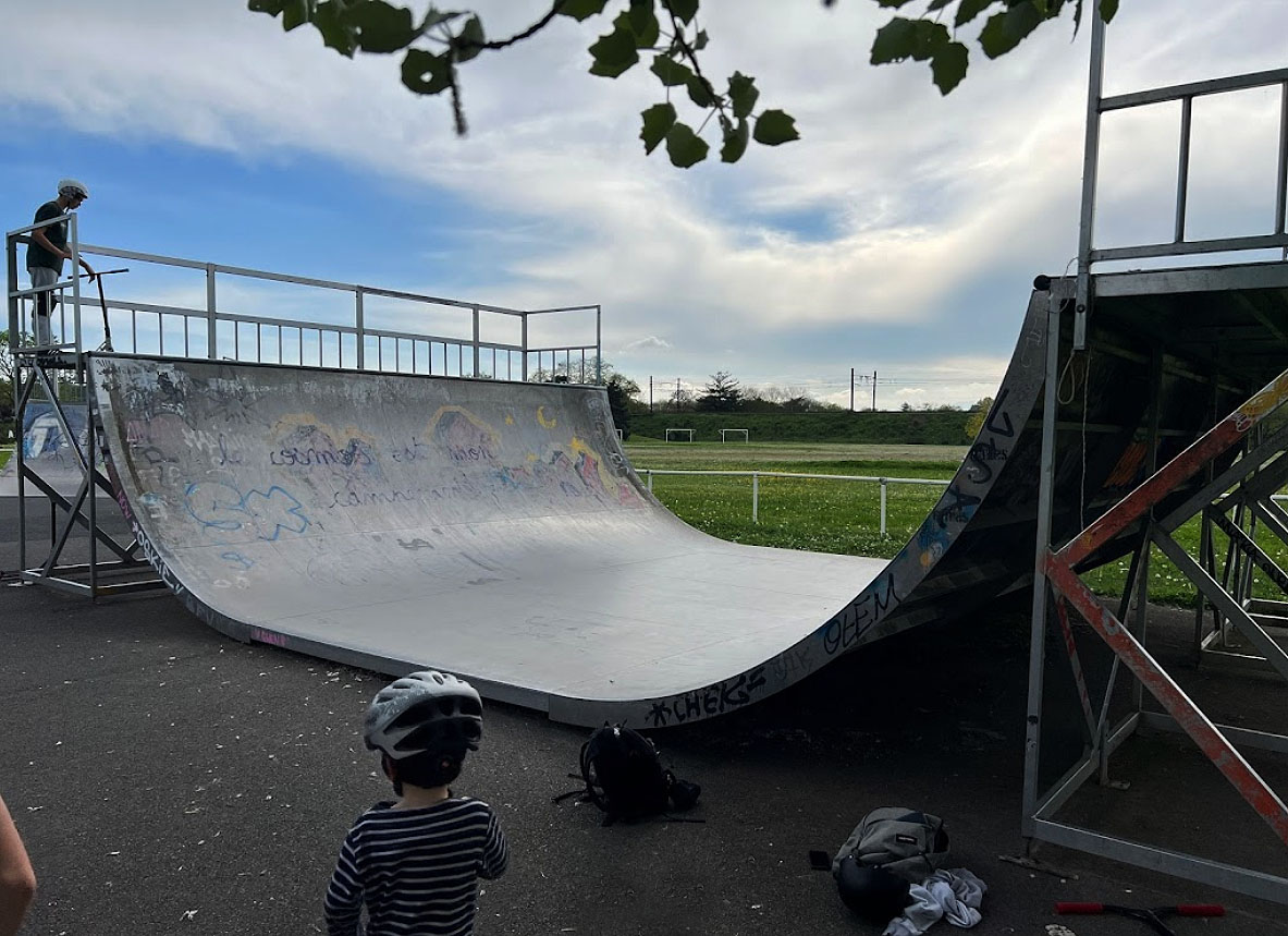Île de Balzac Tours Skate Spot