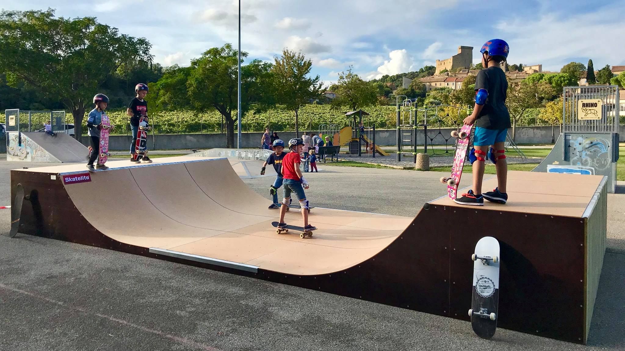 Stade Trintignant Châteauneuf du Pape Skate Spot