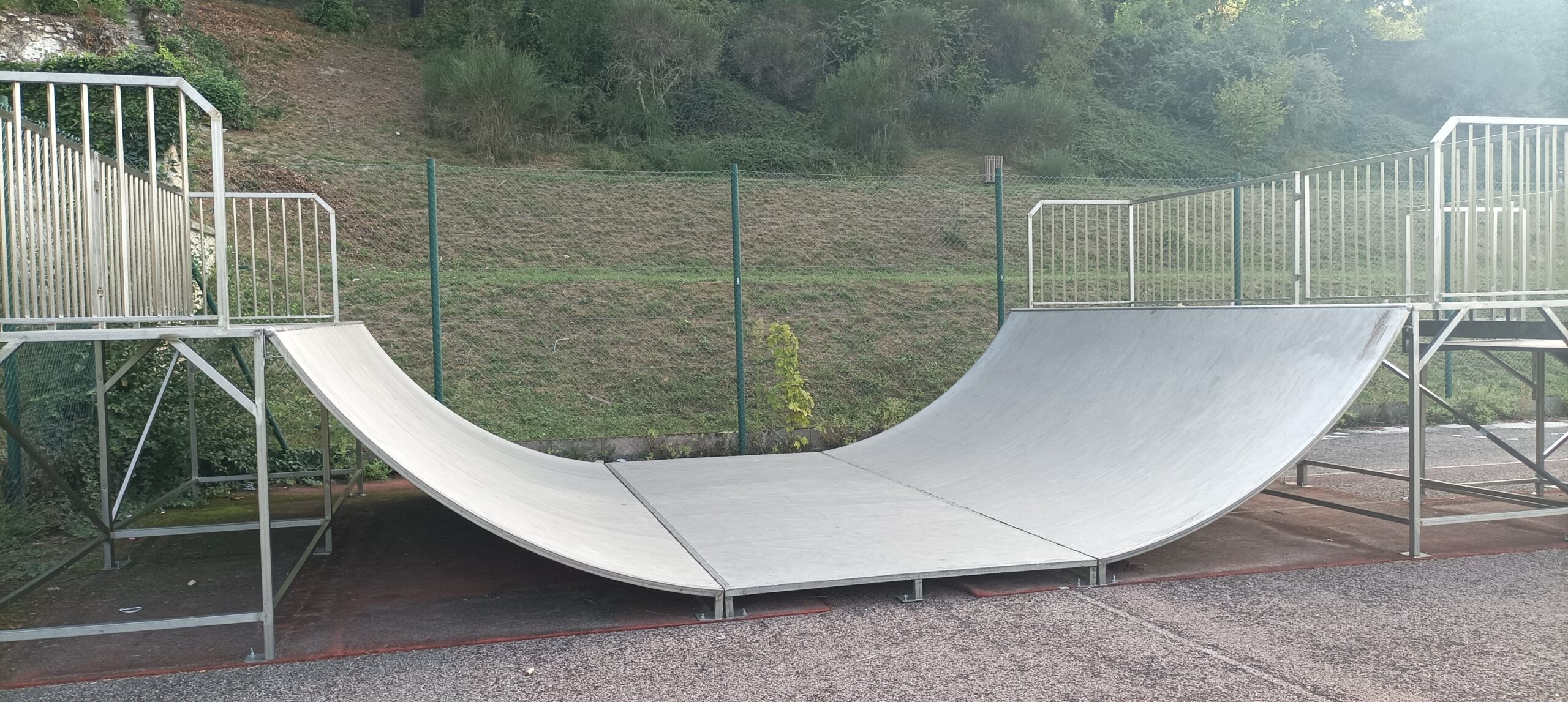 Parc Municipal Triel sur Seine Skate Spot