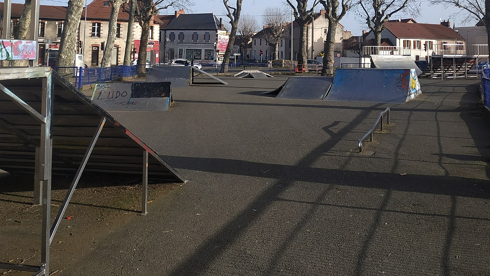 Pont du châtelet Montluçon Skate Spot