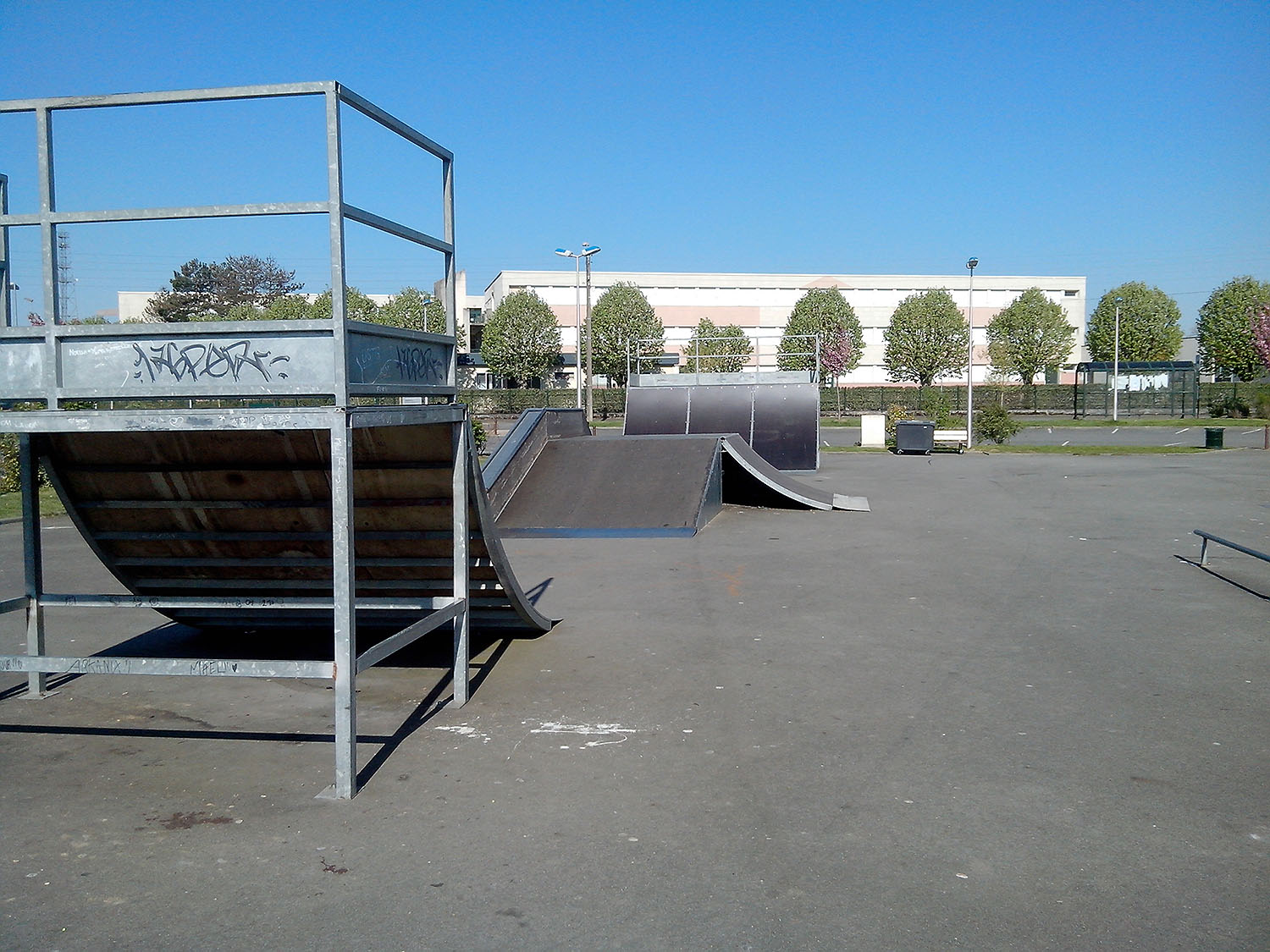 Gare routière Bain de Bretagne Skate Spot