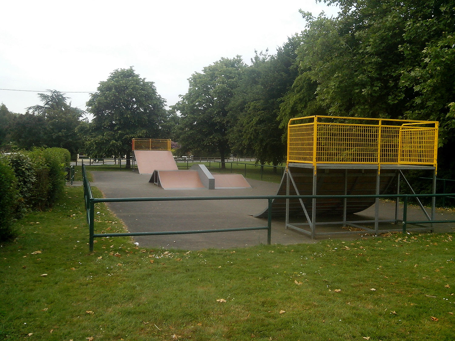 La Huberdière Corps Nuds Skate Spot