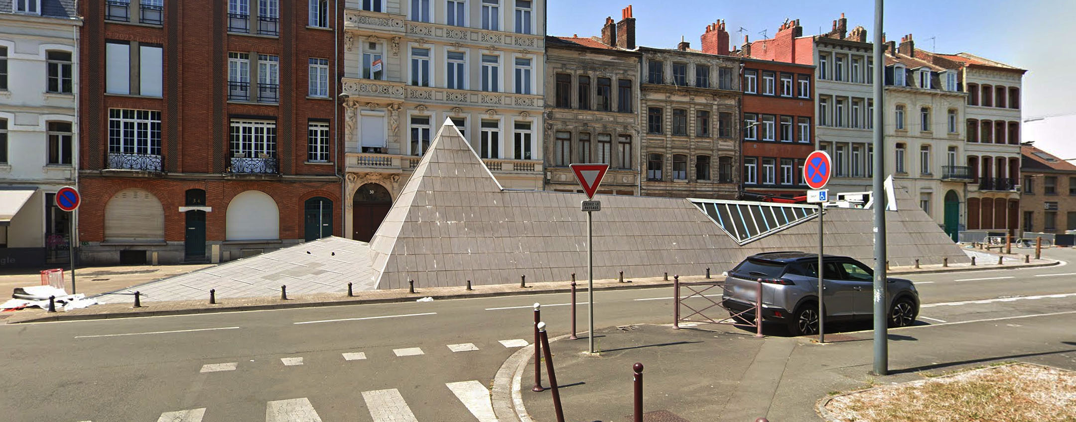 M Grand Palais Lille Skate Spot