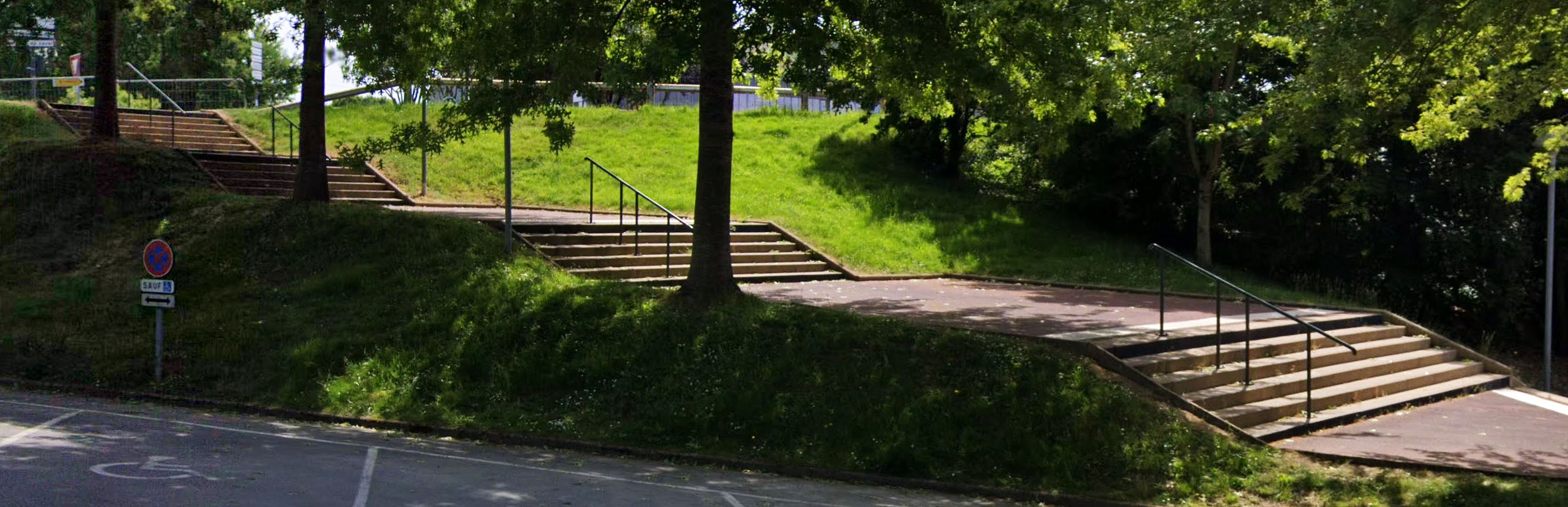 Palais des Sports Cesson Sévigné Skate Spot
