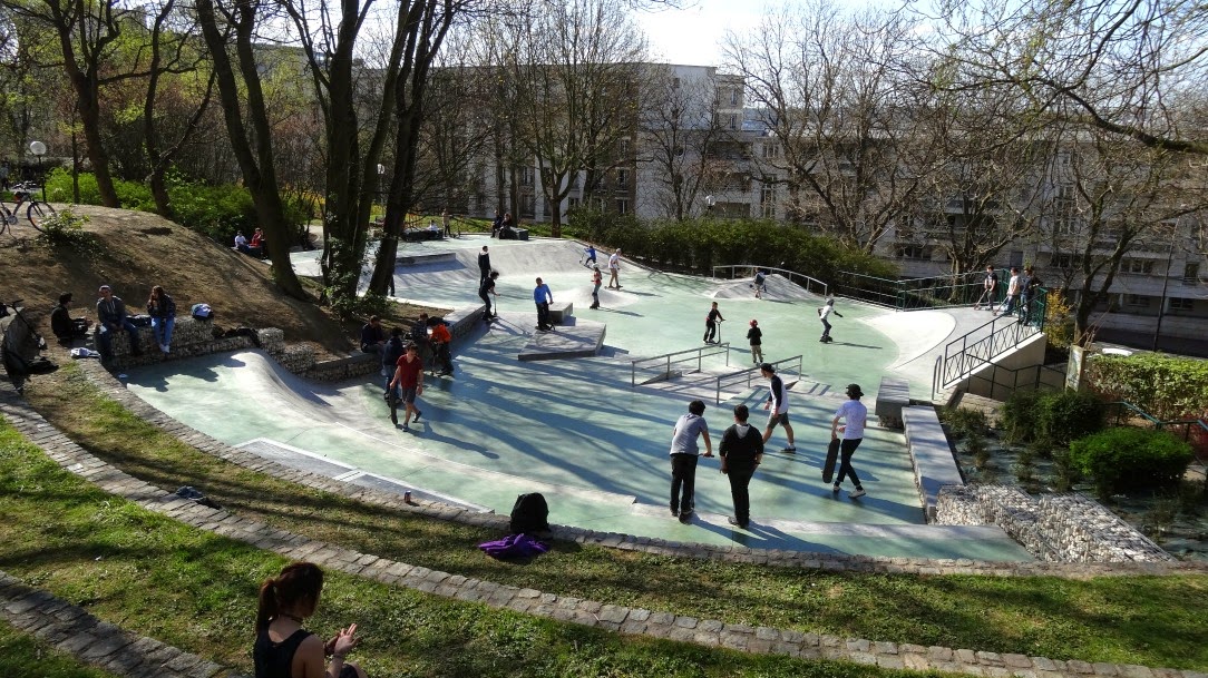 Le Grand Bouddha Issy les Moulineaux Skate Spot