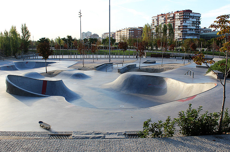 Rio Legazpi Madrid Skate Spot