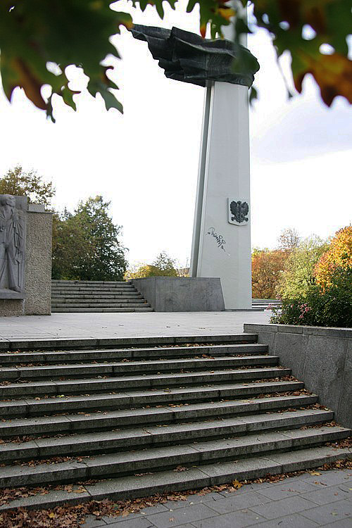 Polendenkmal Berlin Skate Spot