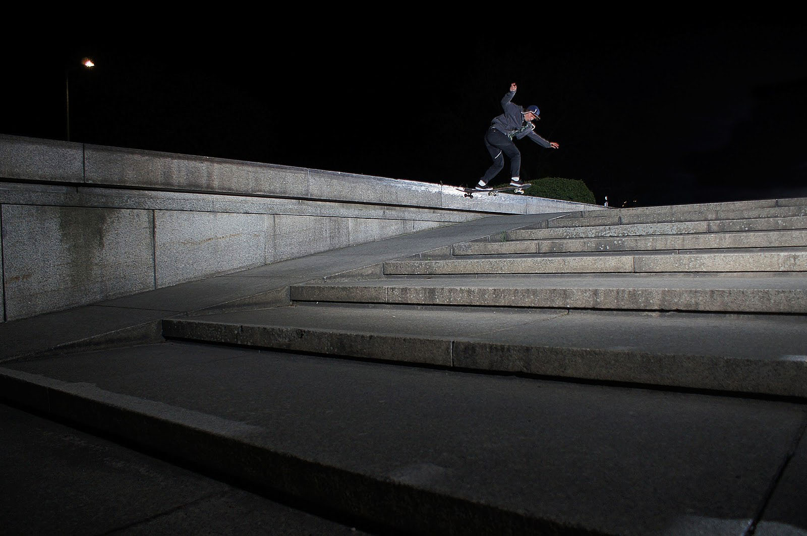 Neue Nationalgalerie Berlin Skate Spot