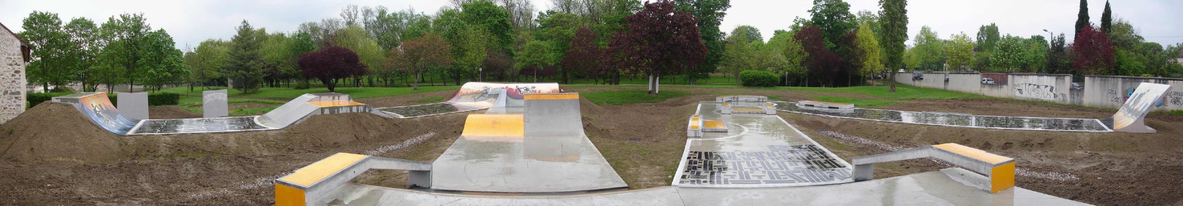 Parc Arthur Clark Wissous Skate Spot