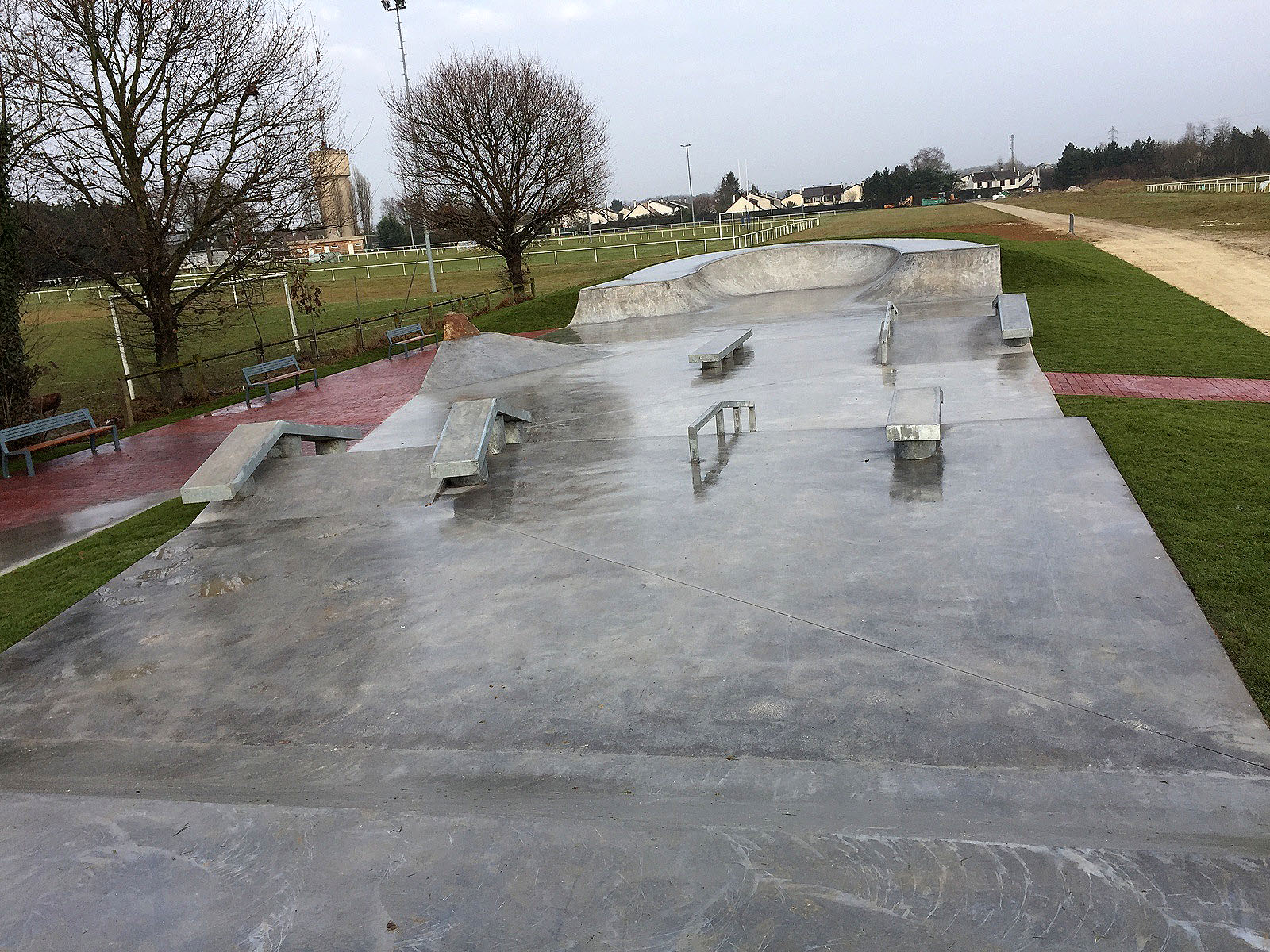 Salle des fêtes Tournan en Brie Skate Spot